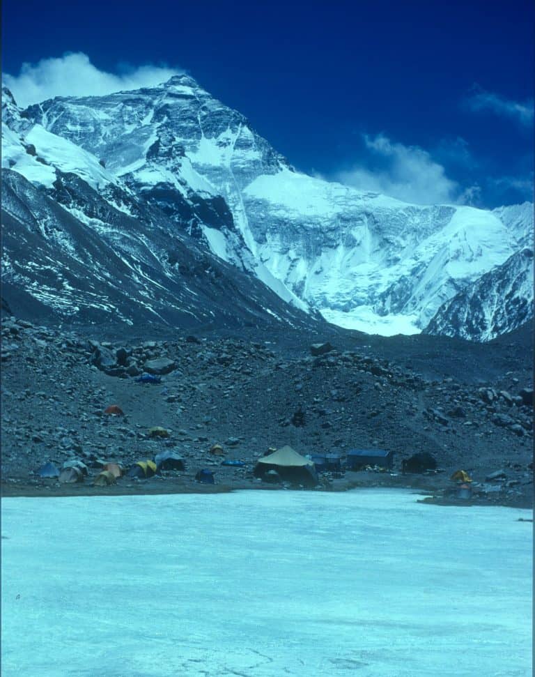 How Cold Is Mount Everest Really? Average Temperatures MountEverest.info