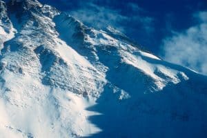 How Much Does Mount Everest Weigh? Mass, Volume and Calculations